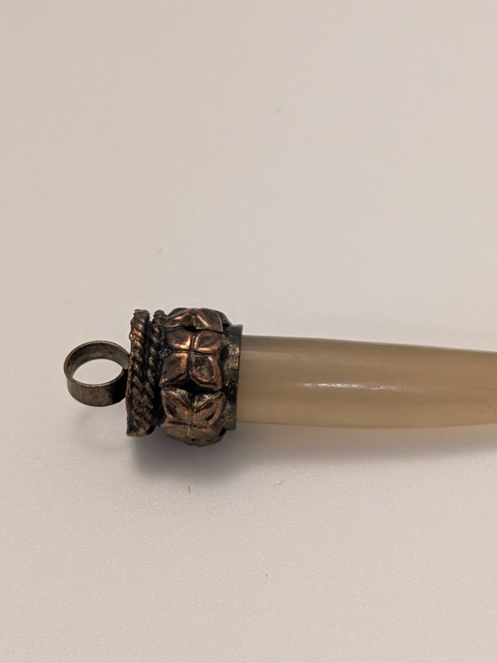 Very Nice AGATE CARVED HORN Pendant - Picture 6 of 8
